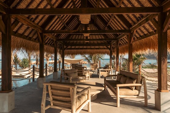 Lombok Dining
